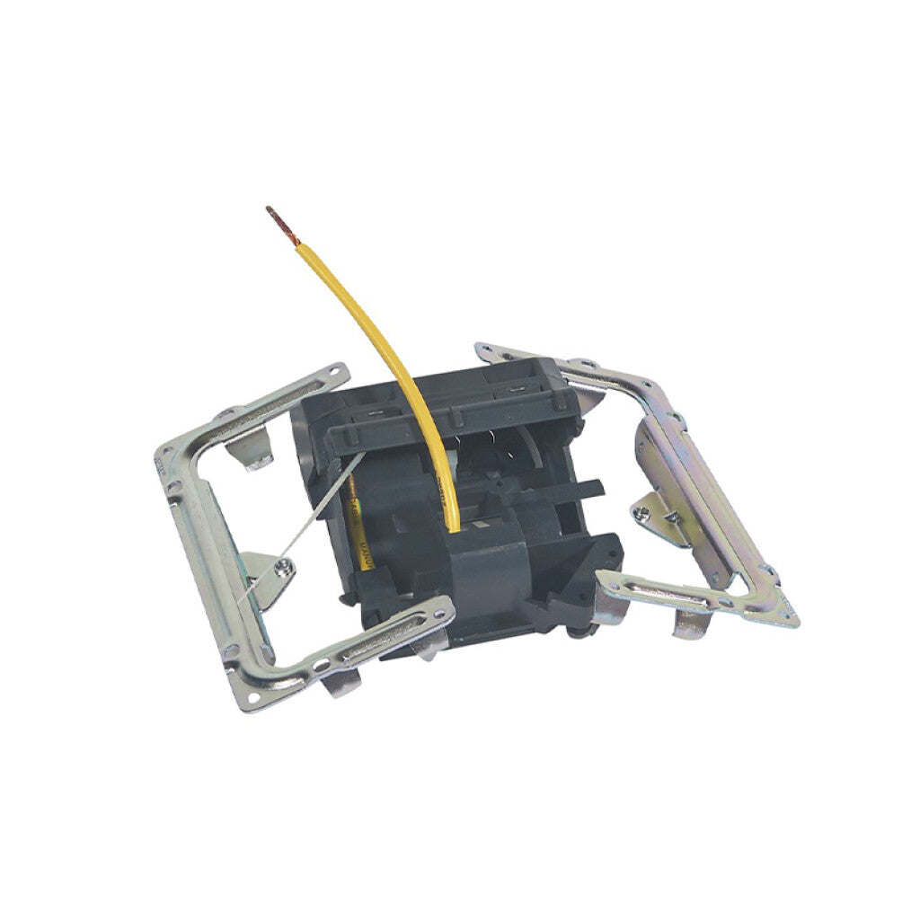 Caja p/piso o mueble de 3 módulos, color aluminio - LJ3802