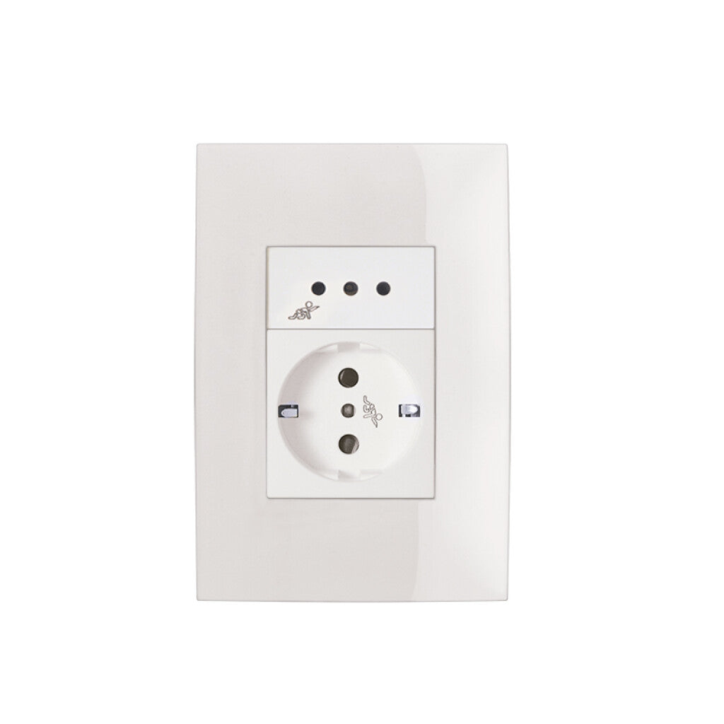 Conj. plaq. c/ schuko + 3 en línea - Presta blanco - C51014