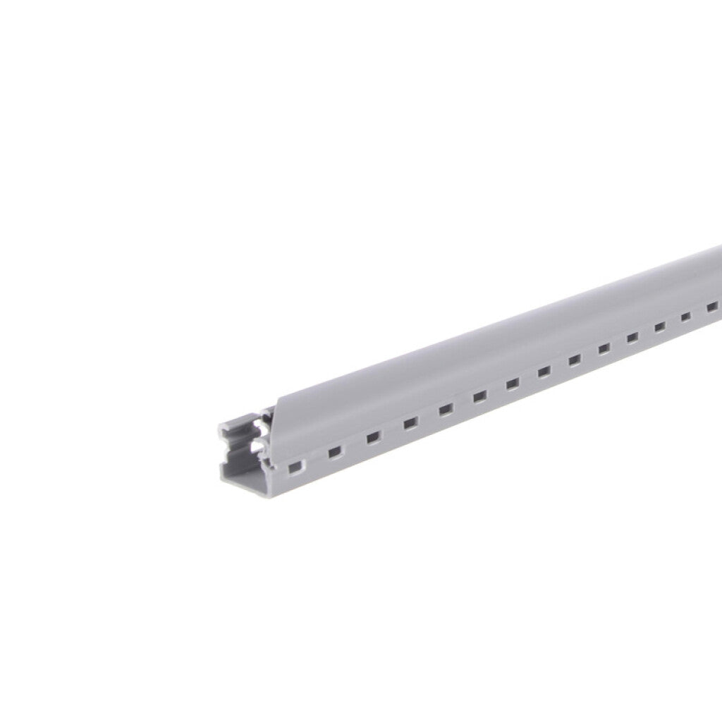 Ducto plástico ranurado gris para tablero 15x15mm - ZO1010